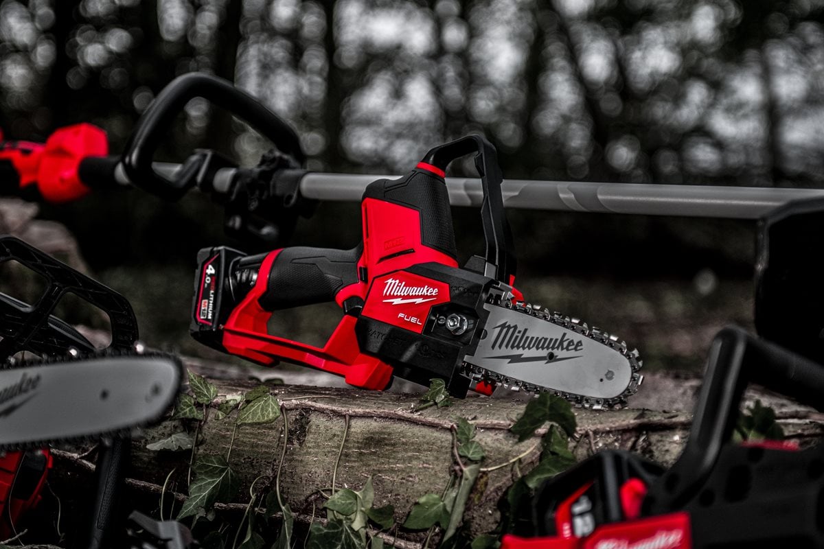 HATCHET enoročna verižna žaga 15 cm Milwaukee