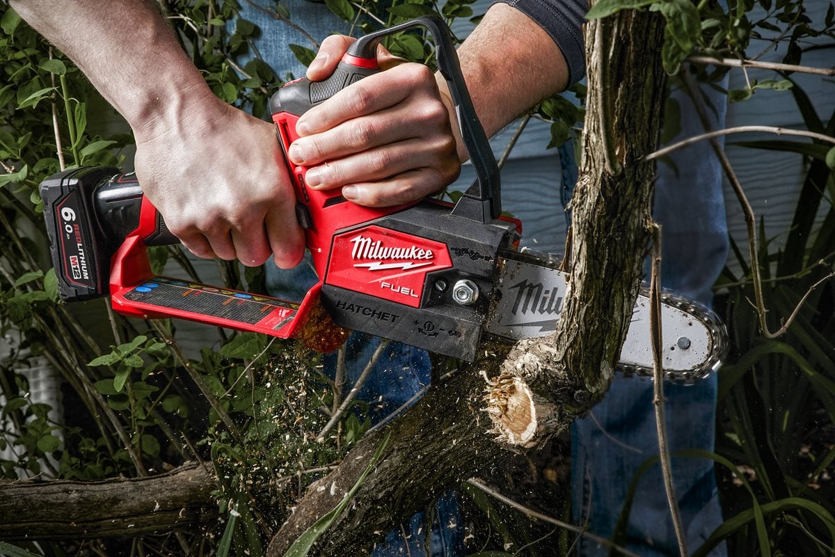 HATCHET enoročna verižna žaga 15 cm M12