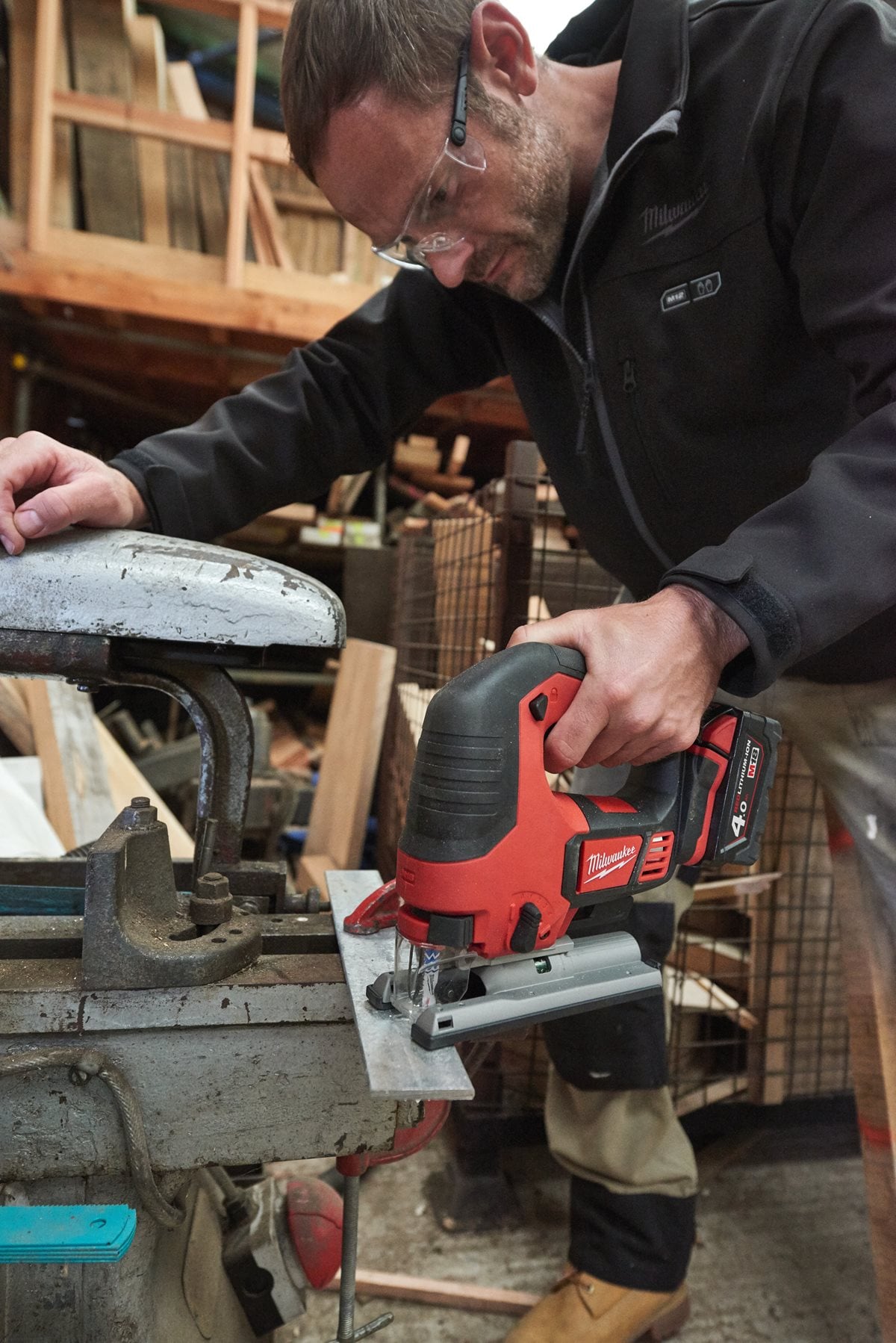 Milwaukee M18 BJS-0 pri delu
