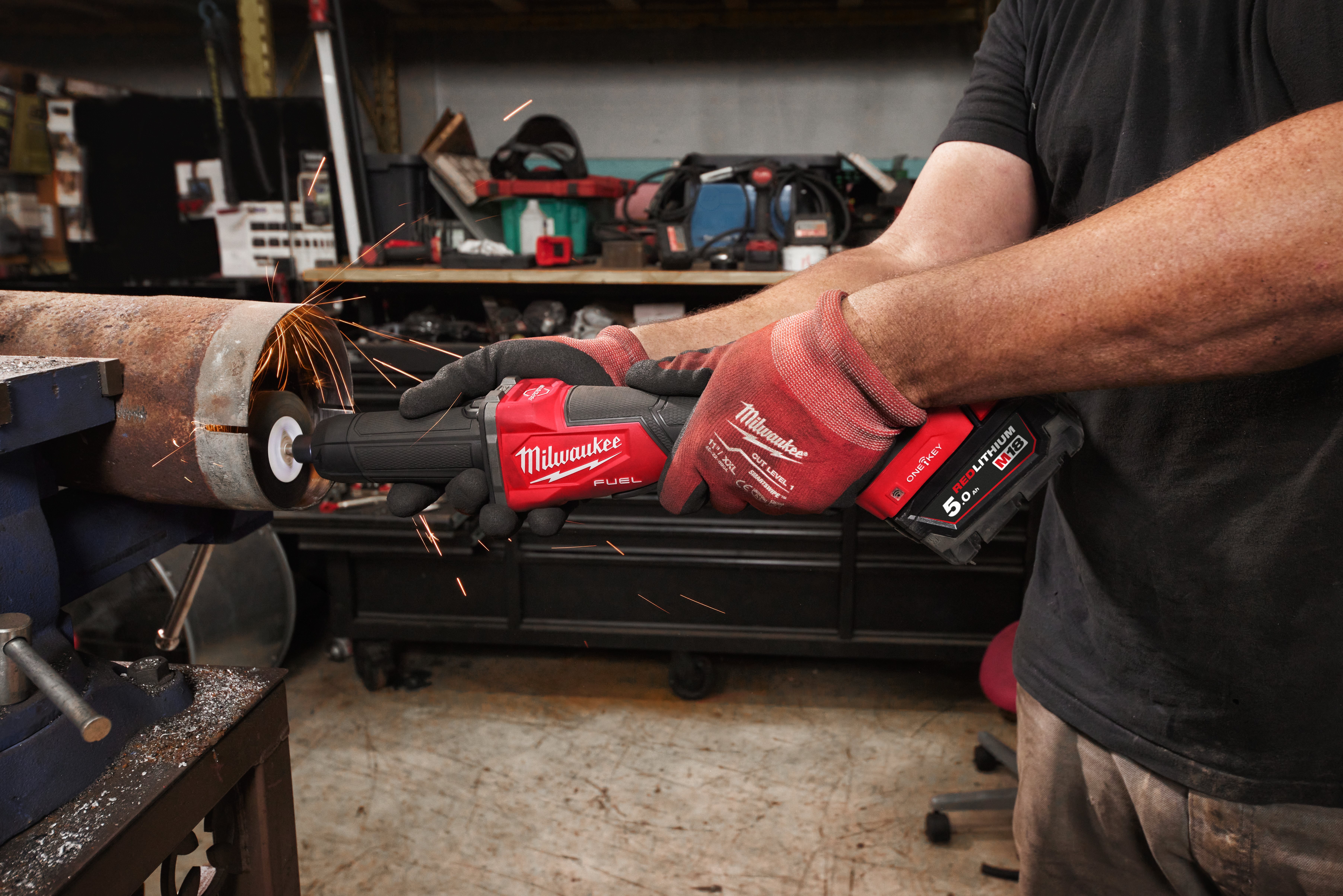 M18 FUEL™ ONE-KEY™ SZLIFIERKA PROSTA Z REGULACJĄ PRĘDKOŚCI I