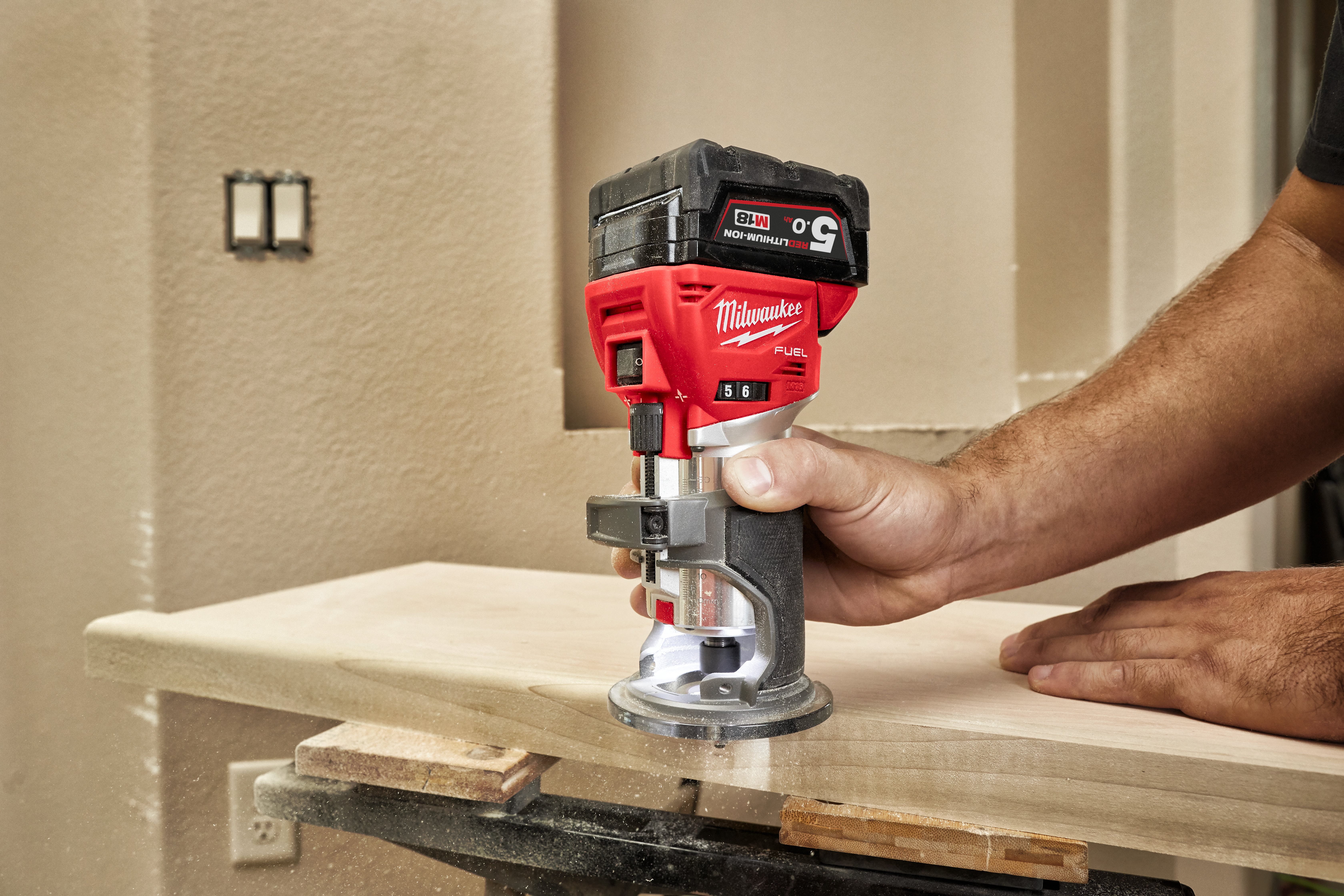 M18 Trim Router  Milwaukee Tools Europe