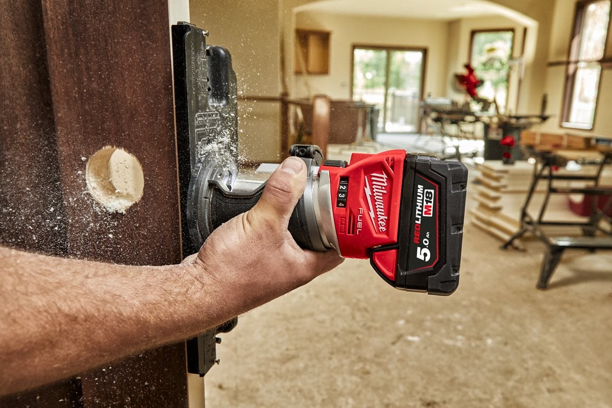 Milwaukee M18 FTR8-0X pri delu