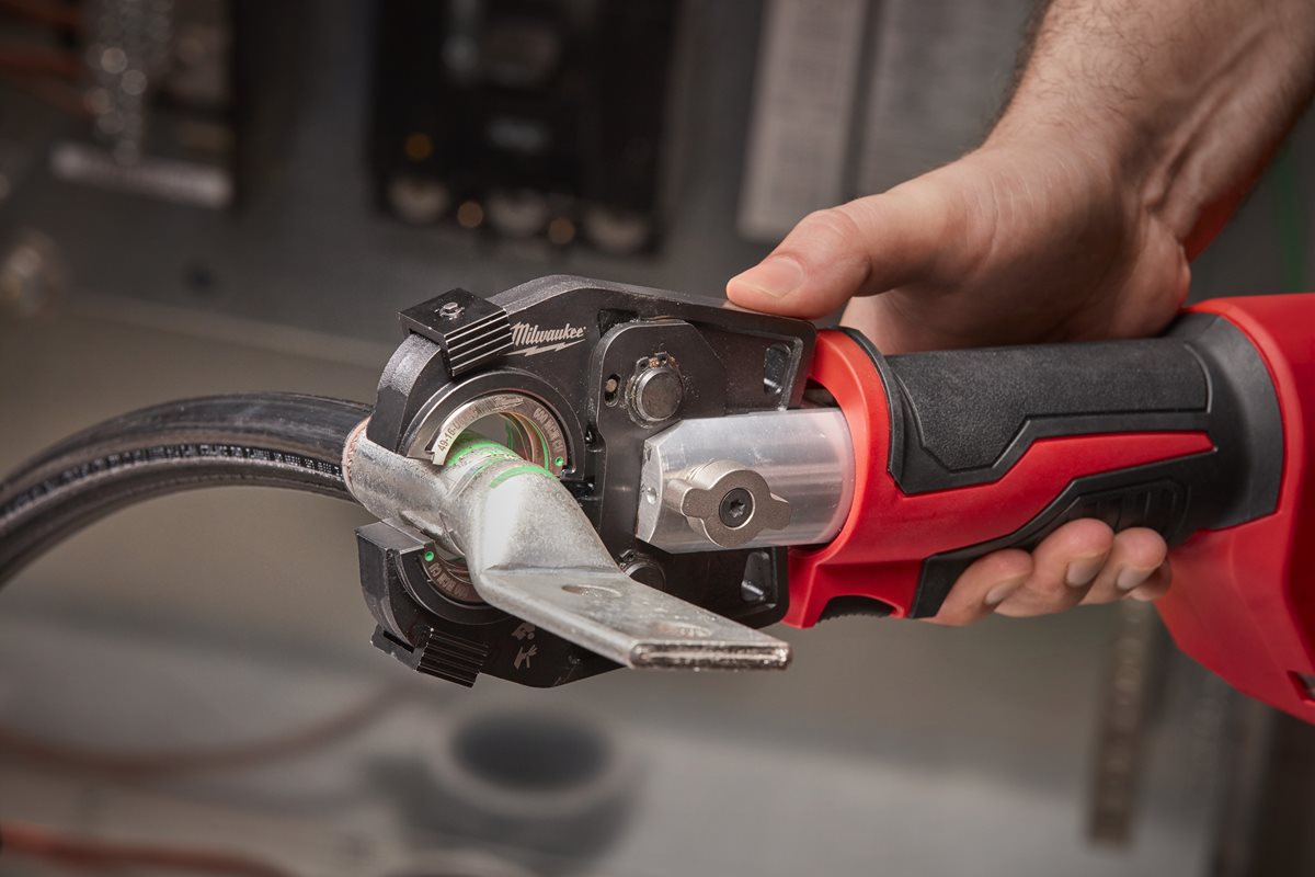 Milwaukee M18 HCCT-201C