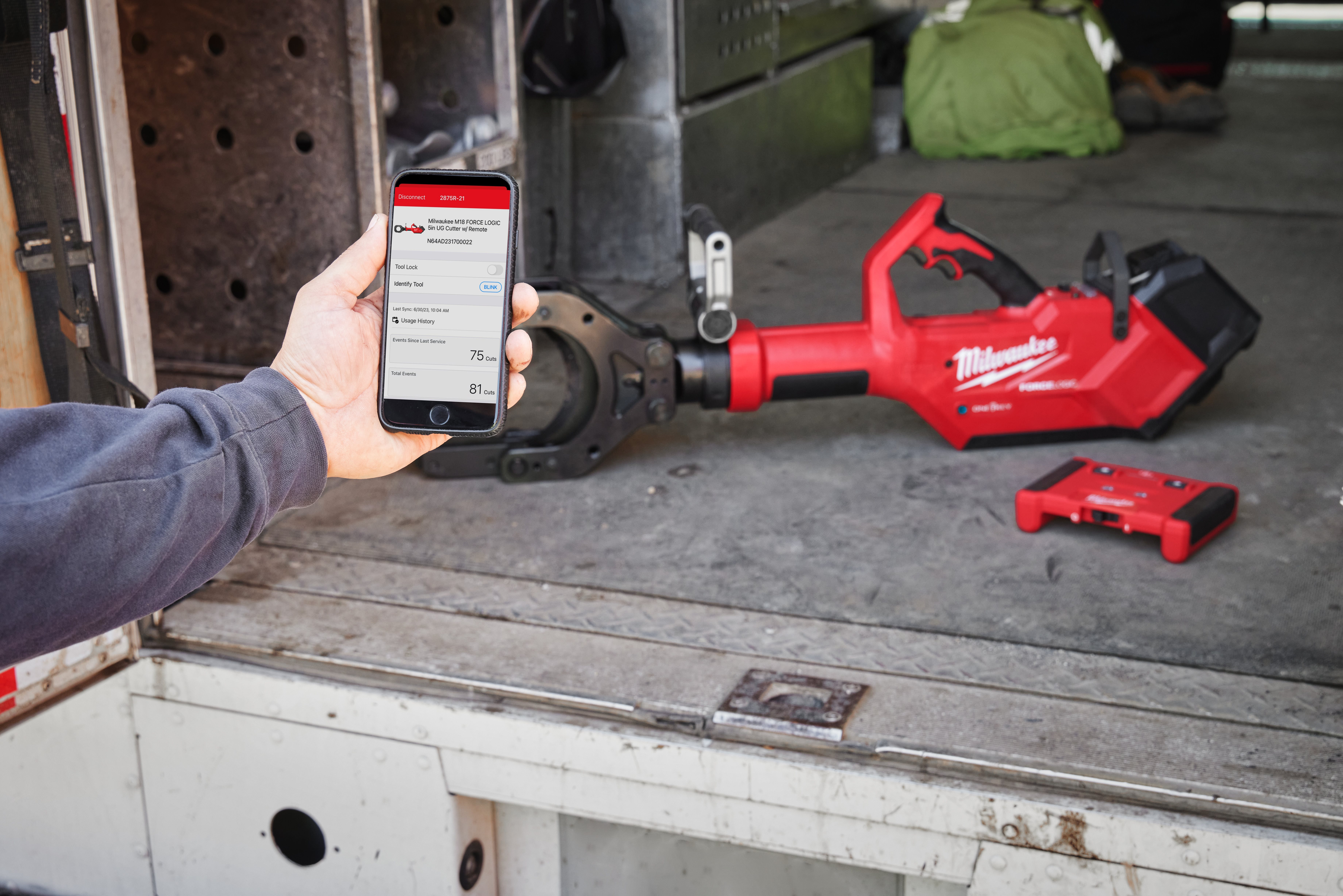 M18™ FORCE LOGIC™ Hydraulic 125 Mm Safety Cable Cutter | Cordless