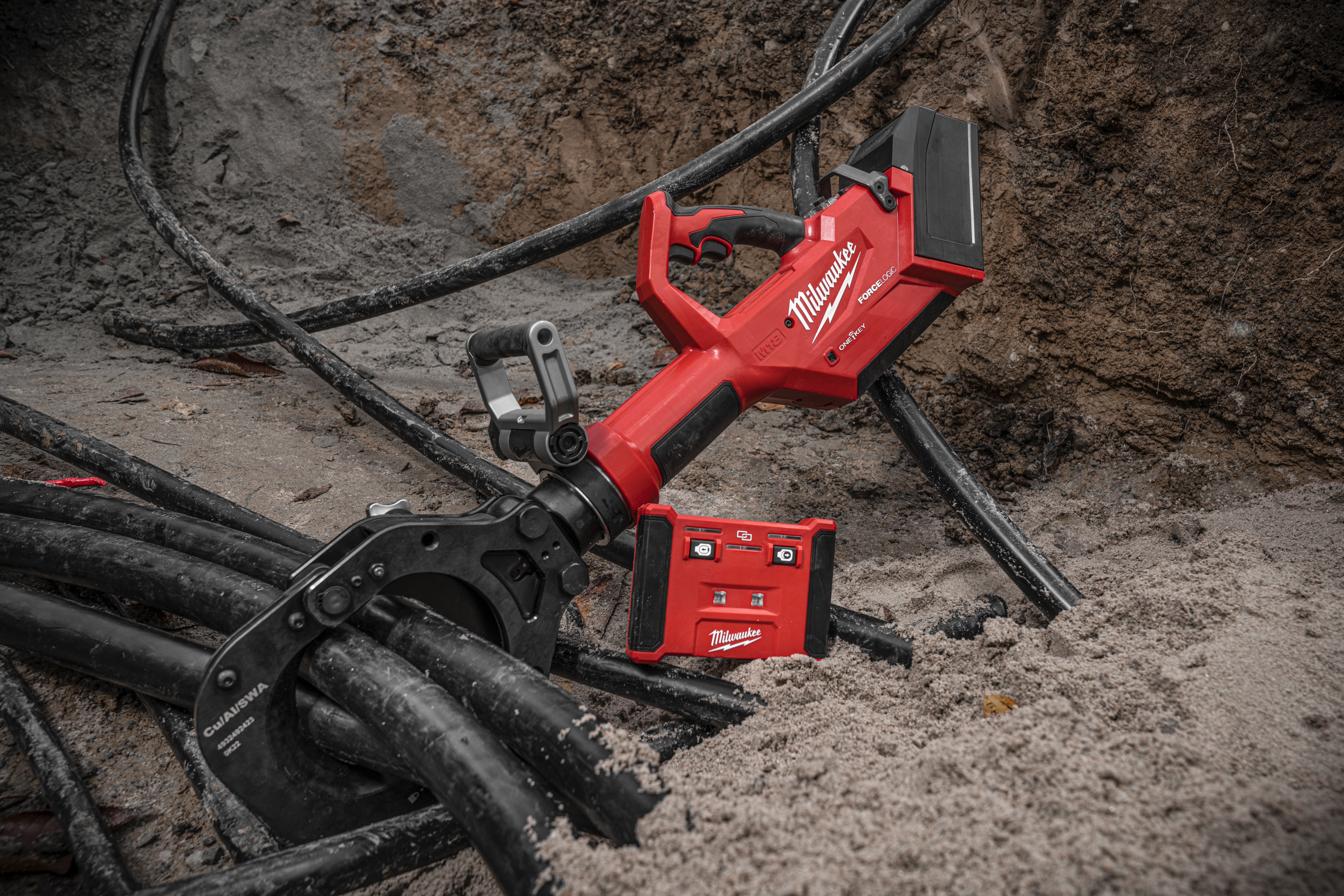M18™ FORCE LOGIC™ Hydraulic 125 Mm Safety Cable Cutter