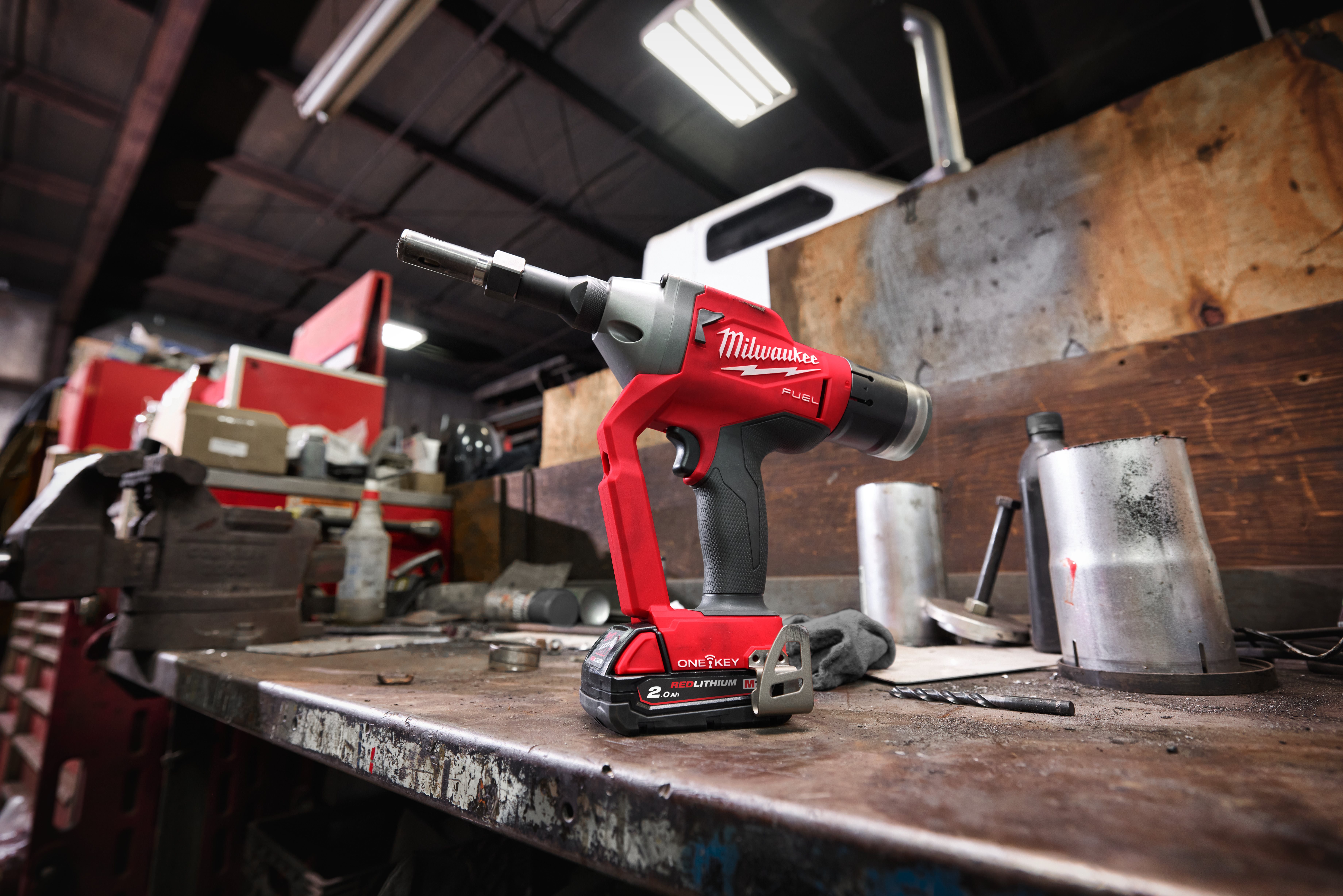 Pistol Sisteme De Fixare Tip HUCK® M18 FUEL™ ONE-KEY™ | Pistoale