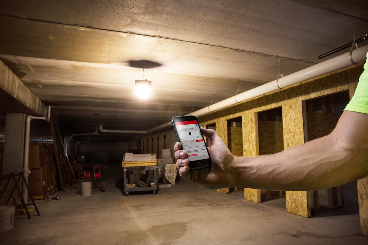 Milwaukee M18 ONESLSP-0 pri delu