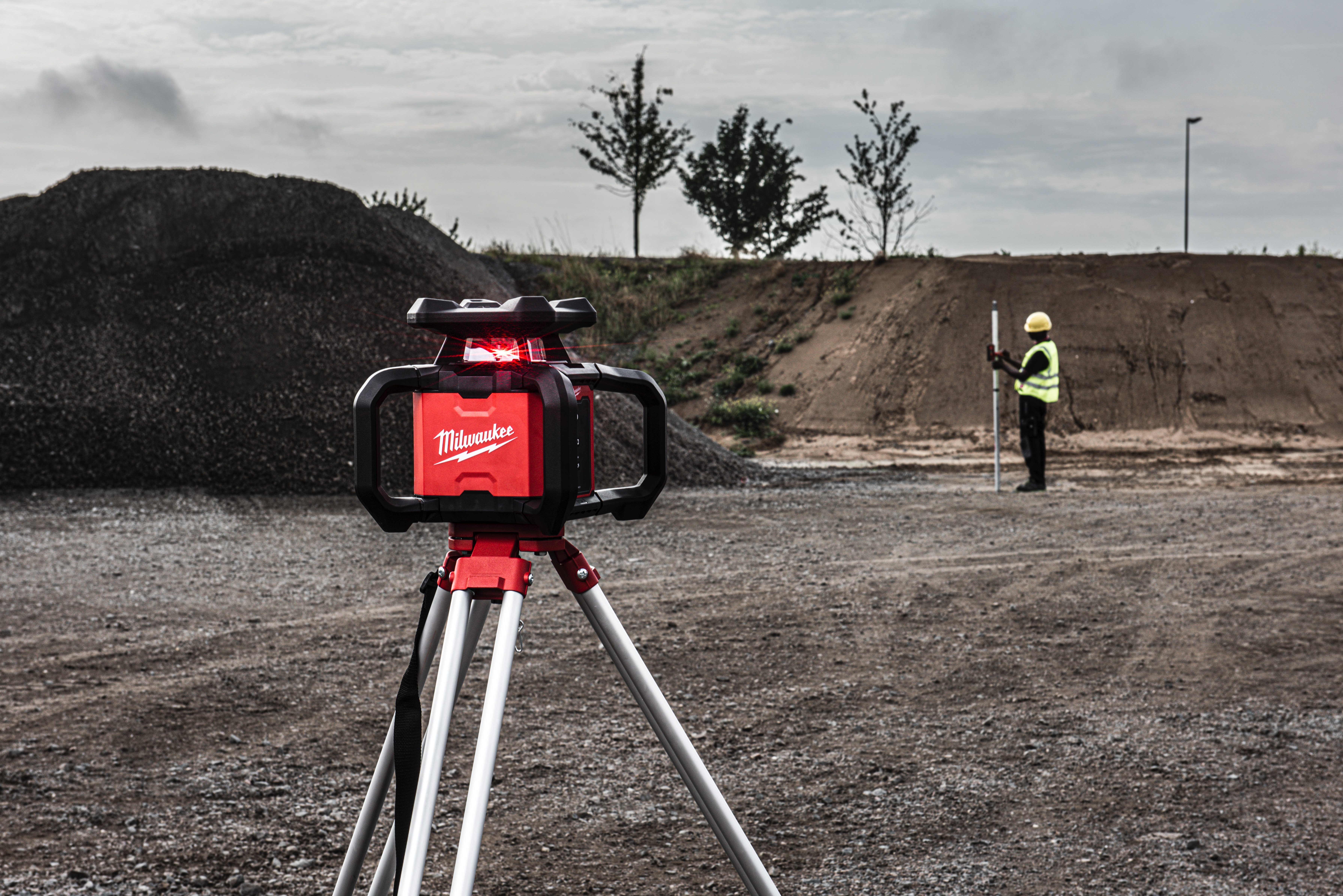 M18™ Niwelator Laserowy O Zasięgu 600 M Z Systemem ONE-KEY