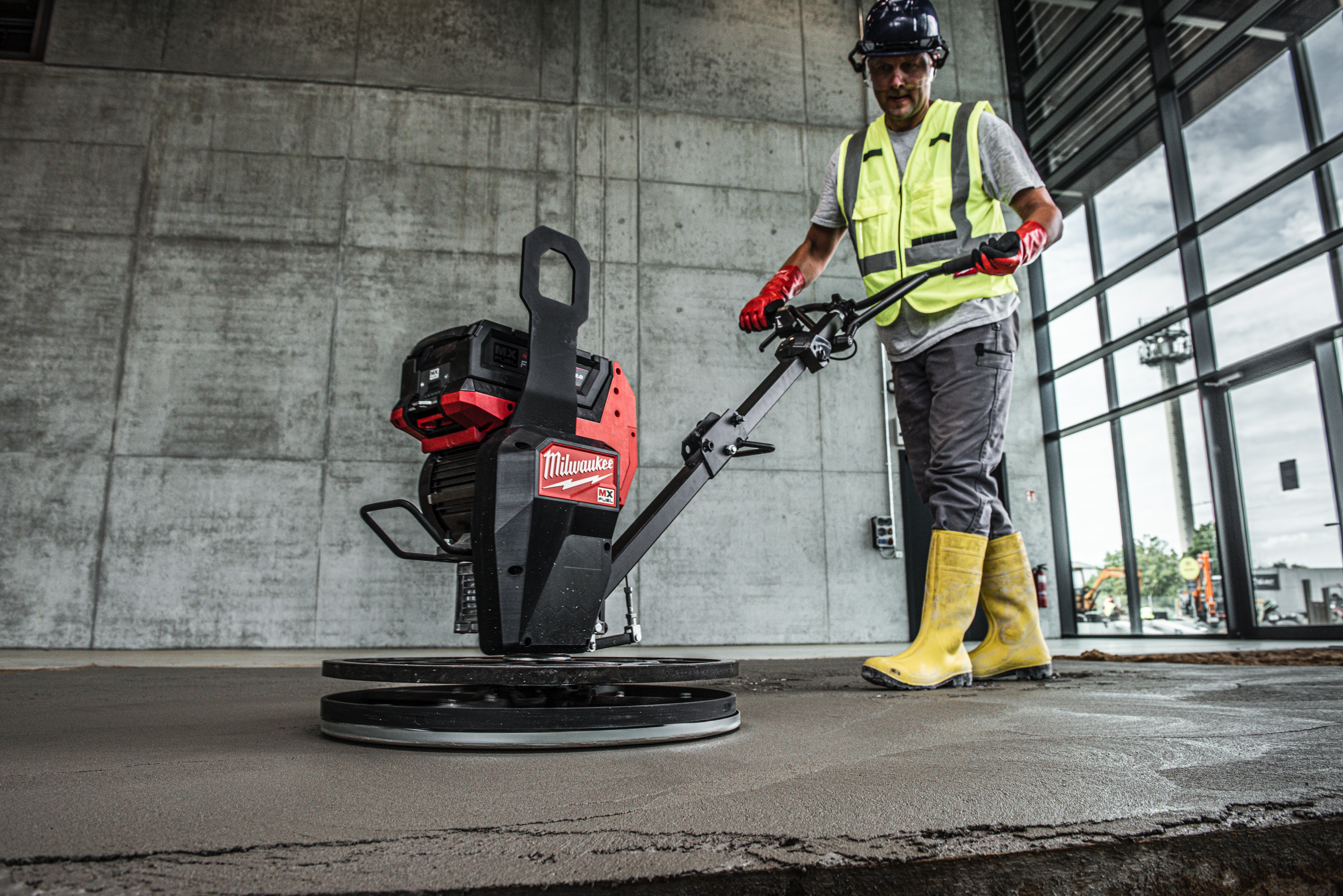 MX FUEL™ 600 Mm Kantenvlindermachine | Beton Trilnaalden