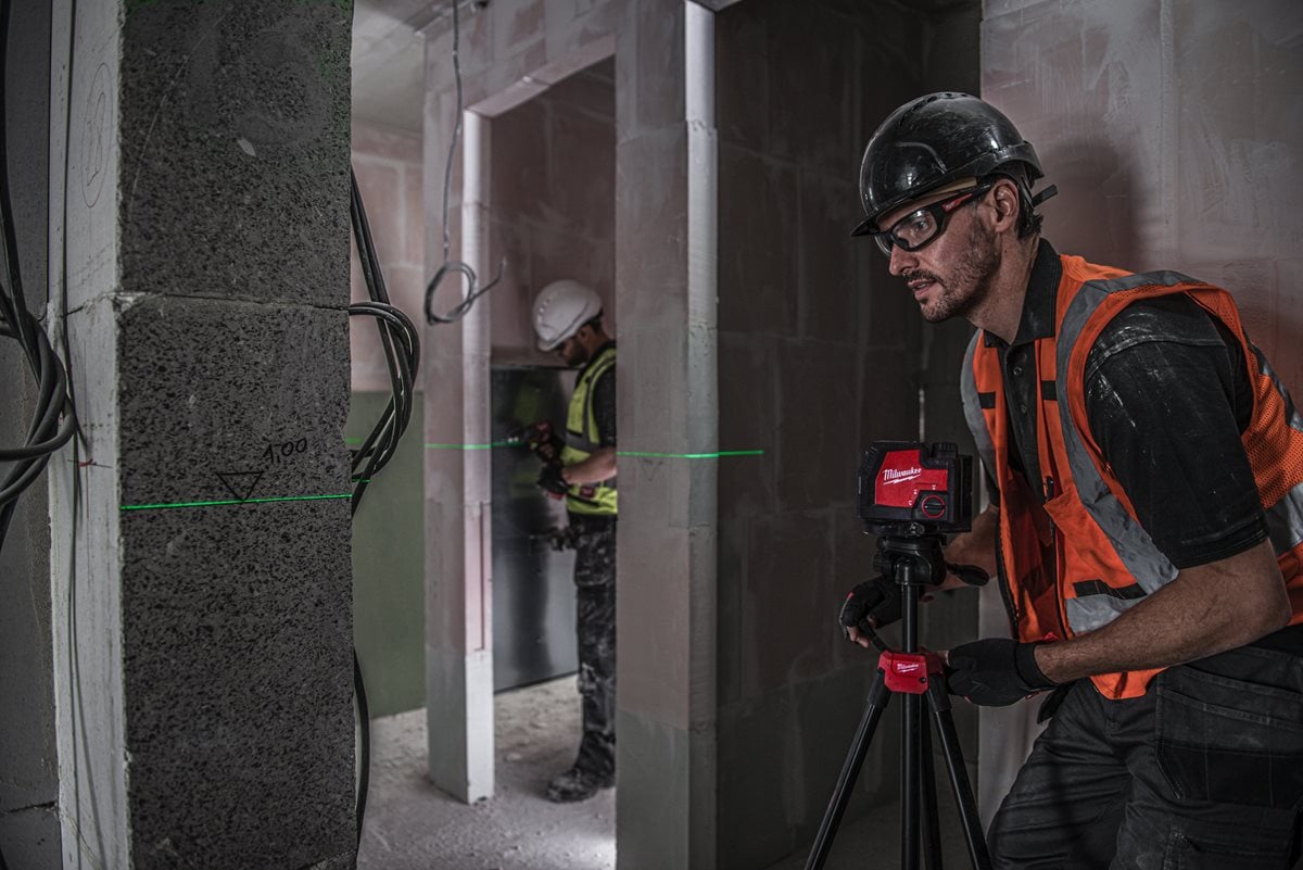 1,8 m trinožno stojalo za laser Milwaukee